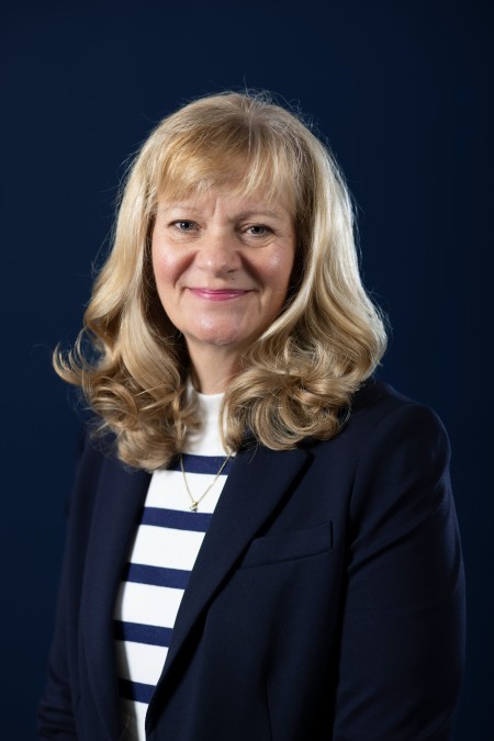 Karen Tomlinson